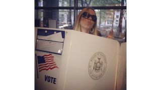 Illustration for article titled Beautiful American Mariah Carey Is a Proud Voter